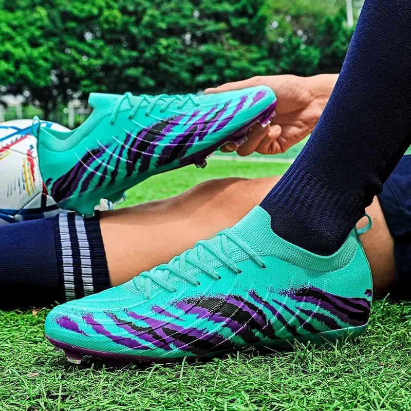 Neue Fußballschuhe für Herren, ultraleichte rutschfeste Outdoor-Sportschuhe für Erwachsene, Unisex-Fußballschuhe für Spiele, bequeme hochwertige Stollenschuhe für Rasen