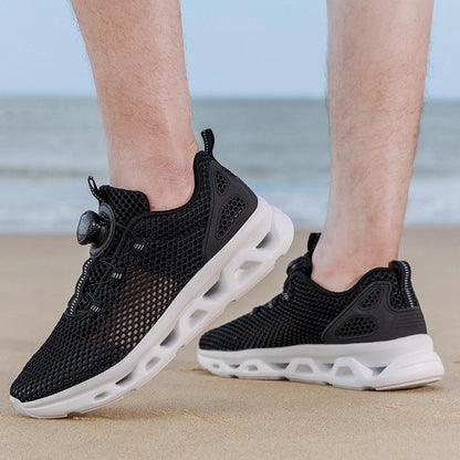 Unisex sneldrogende barefoot-waterschoenen voor watersporten in de buitenlucht, riviertrekking, wandelen langs beekjes, varen; lichtgewicht met draaibare gesp