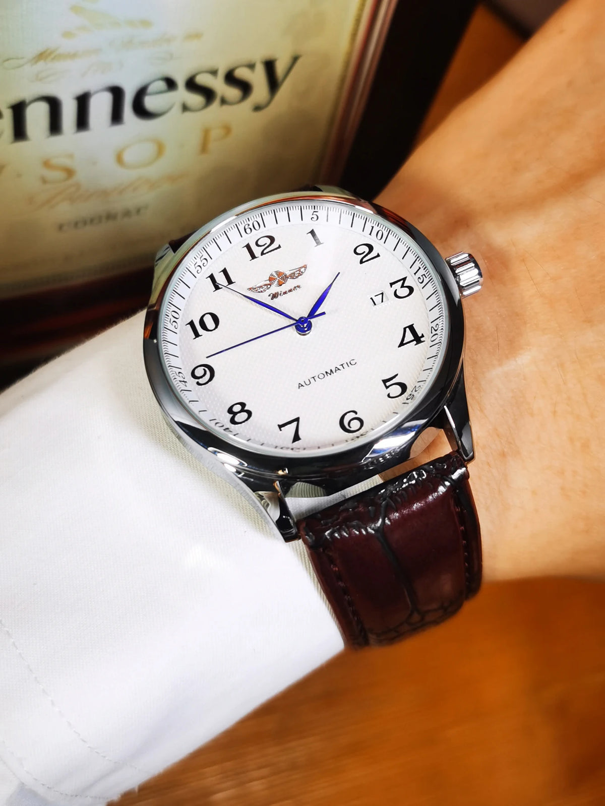 Herrklocka WINNER – Klassisk, retro och elegant stil – Mekanisk automatisk klocka med kalender – Lyxmärke, boett i stål och läderarmband