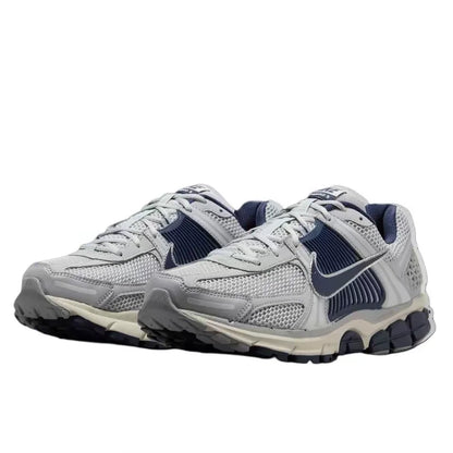 Nike Zoom Vomero 5 sneakers basse casual, comode e traspiranti, per commuting e running, stile unisex FB9149-003