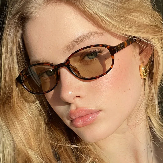 Personalized oval-shaped small frame plastic-rimmed sunglasses for men and women, suitable for daily sun protection