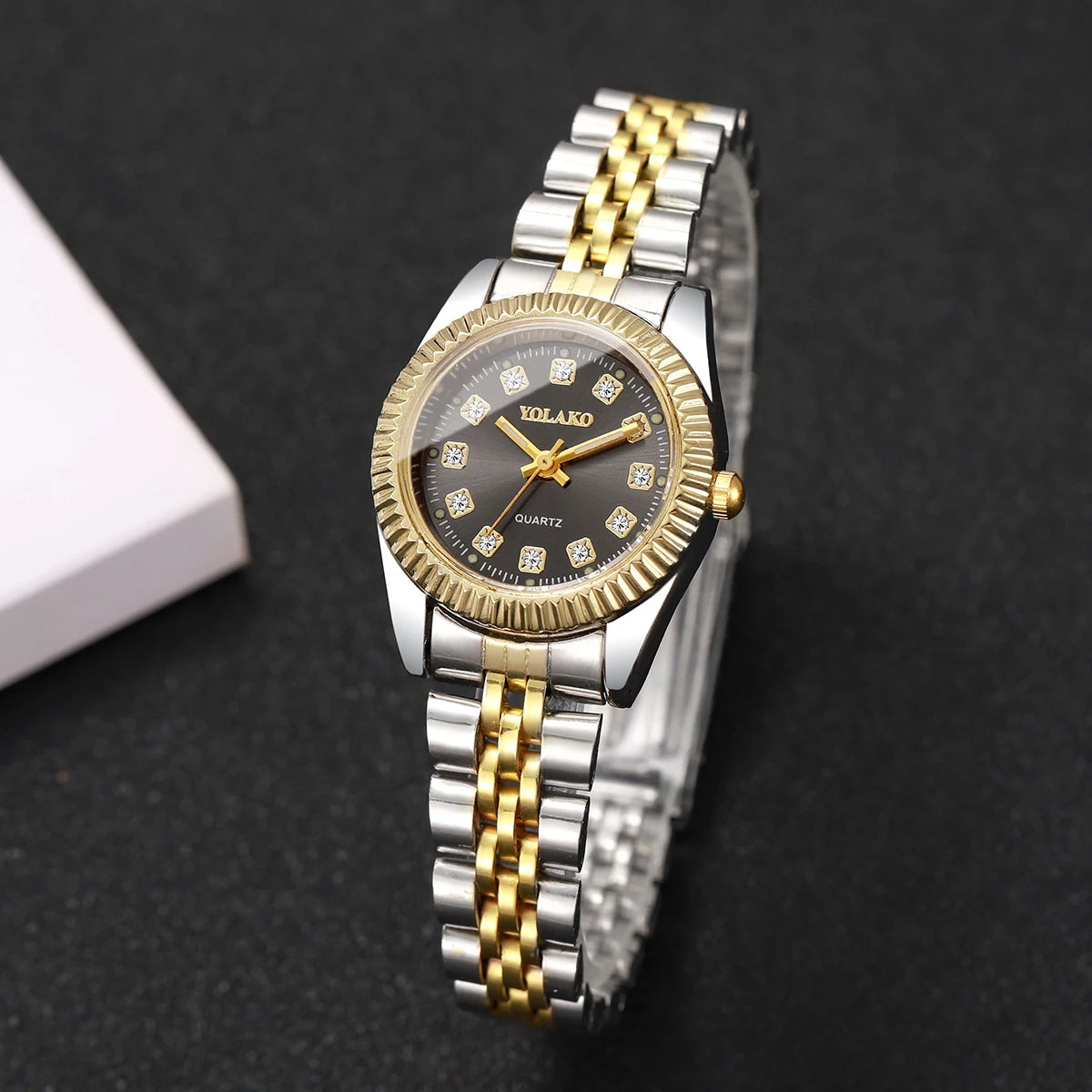 Luxury Men Calendar Quartz Watch  Fashion Rhinestone Steel Men's Business Watches Reloj Hombre Clock Gift（Without Box）