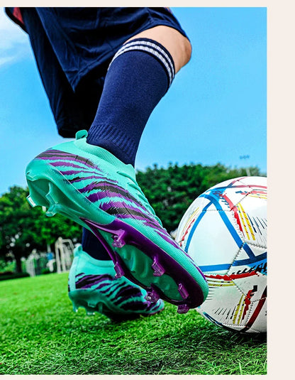 Neue Fußballschuhe für Herren, ultraleichte rutschfeste Outdoor-Sportschuhe für Erwachsene, Unisex-Fußballschuhe für Spiele, bequeme hochwertige Stollenschuhe für Rasen