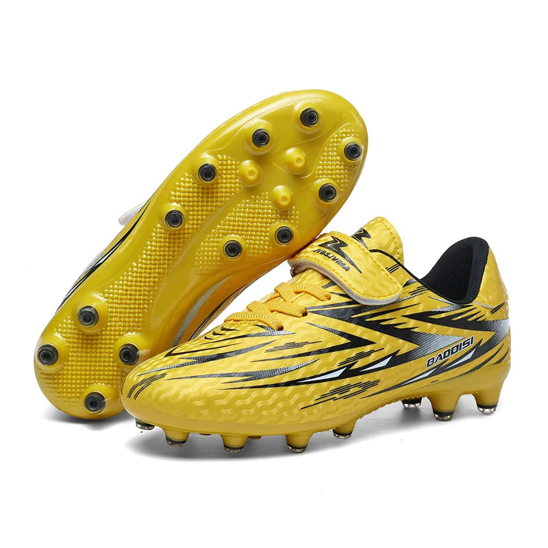 Nouvelles chaussures de football pour enfants, crampons antidérapants pour terrain de football, chaussures de football pour enfants, bottes de football d'intérieur, baskets professionnelles rapides, pointures 28-39.