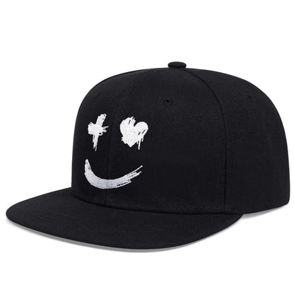 „Hip Hop“ vyriškos kepurės. Individualizuotos siuvinėtos beisbolo kepurės. Reguliuojamos medvilninės „snapback“ kepurės. Pavasario ir vasaros lauko kepurės nuo saulės. Laisvalaikio kepurės