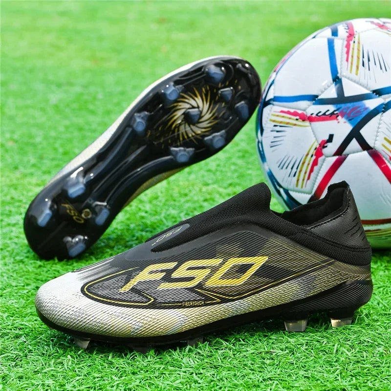 Nouvelles chaussures de football pour hommes, chaussures de futsal antidérapantes pour matchs en extérieur, chaussures de soccer ultralégères, chaussures de sport de haute qualité, chaussures à cheville haute et respira