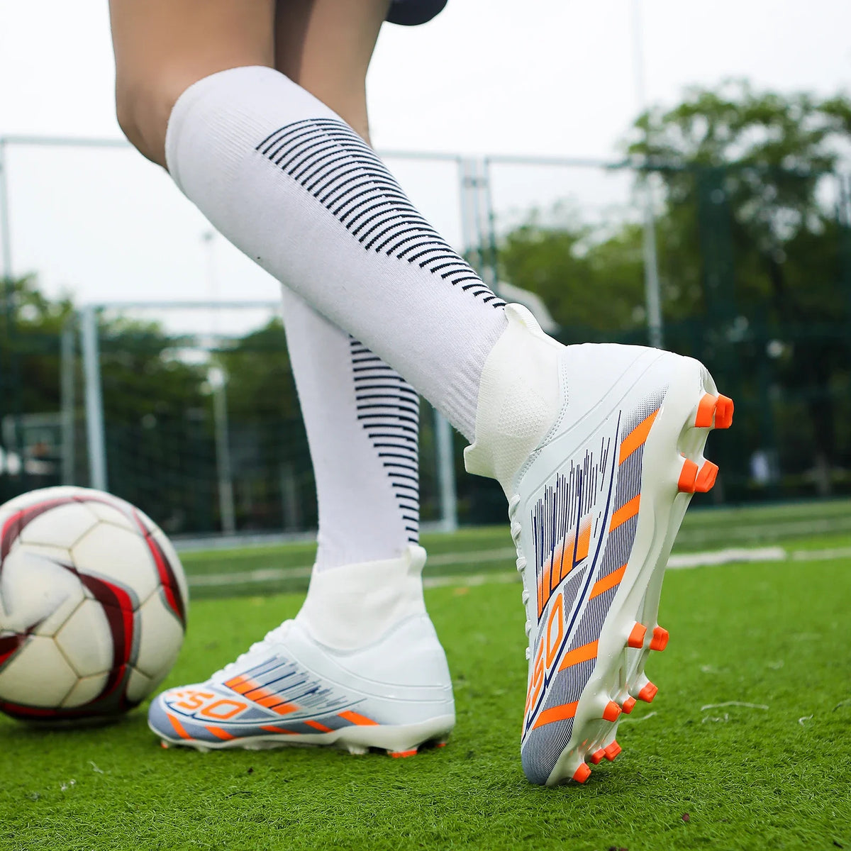 Nouvelles chaussures de football pour hommes, antidérapantes, à la cheville, chaussures de sport TF/FG, chaussures de football professionnelles pour garçons, baskets unisexes confortables