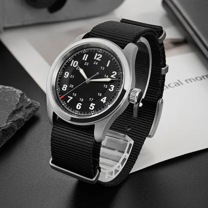 Militado ML08 Vintage Black Watch VH31 Sweep Quartz Wristwatch Ar Sapphire Crystal Luminous C3 BGW9 100 Waterproof Watches Man