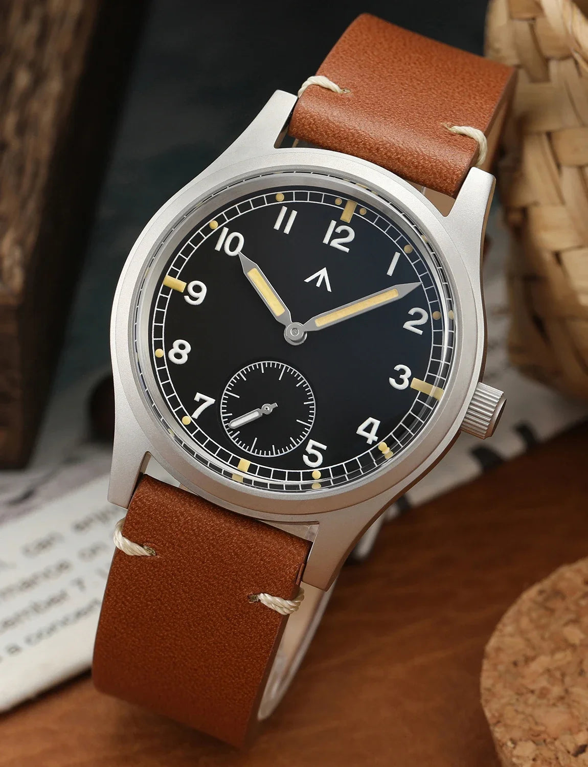 Militado D12 Quartz Watch Men VD78 Movement Domed Sapphire Crystal V2 Clear AR Coating Wristwatch 10Bar Water Resistance Watch