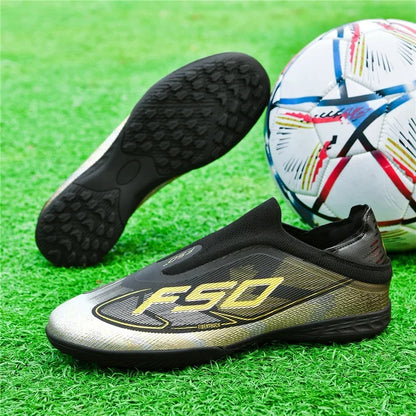 Nouvelles chaussures de football pour hommes, chaussures de sport, chaussures de football de haute qualité, ultralégères, chaussures de futsal, haute tige, respirantes, antidérapantes, pour match en extérieur