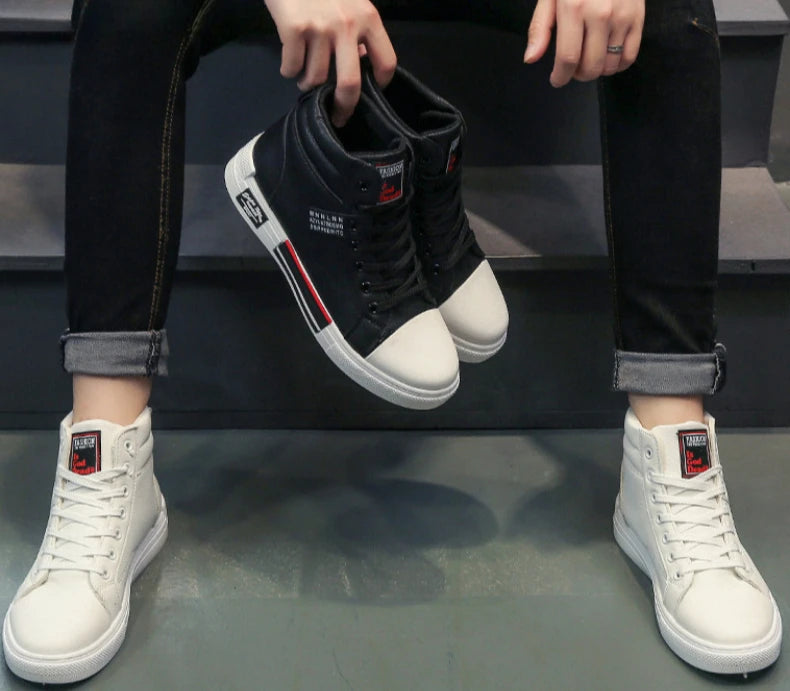 2025 New Breathable Soft Sole Men's Casual Sports Shoes Korean Fashion Student Jogging Shoes Youth Board Shoes
