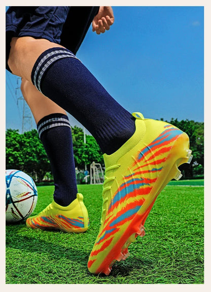 Neue Fußballschuhe für Herren, ultraleichte rutschfeste Outdoor-Sportschuhe für Erwachsene, Unisex-Fußballschuhe für Spiele, bequeme hochwertige Stollenschuhe für Rasen