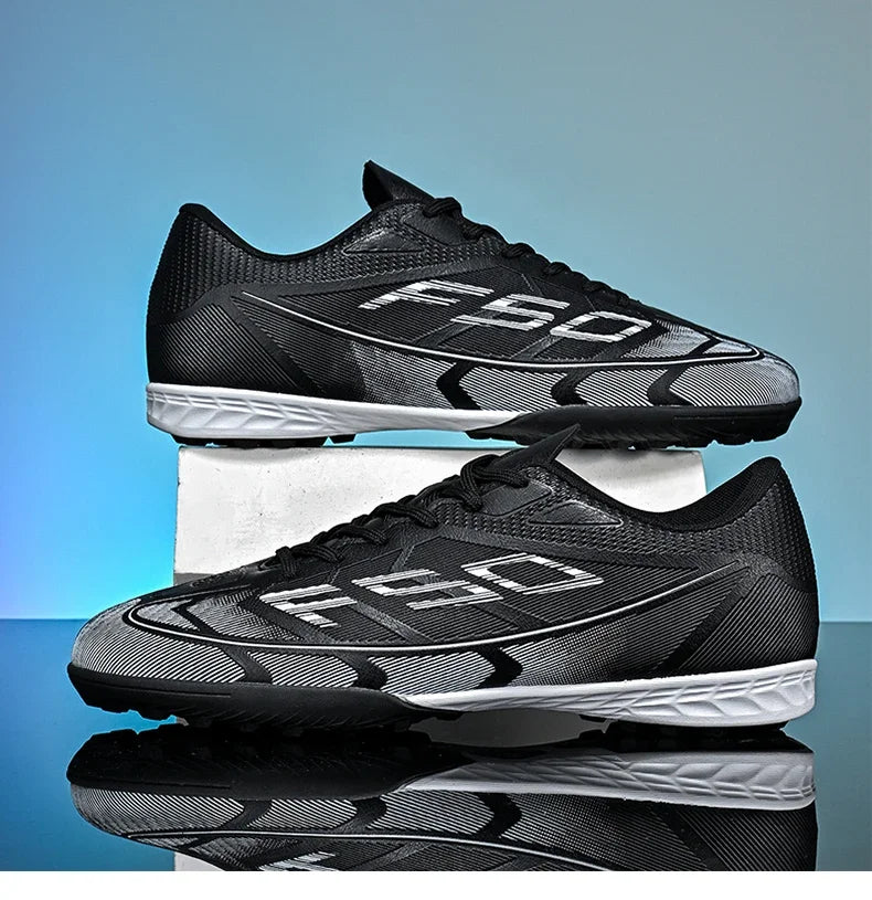 Nouvelles chaussures de football pour hommes, chaussures de sport respirantes, antidérapantes, de haute qualité, pour matchs en plein air, chaussures de football de salle, haute tige, ultralégères
