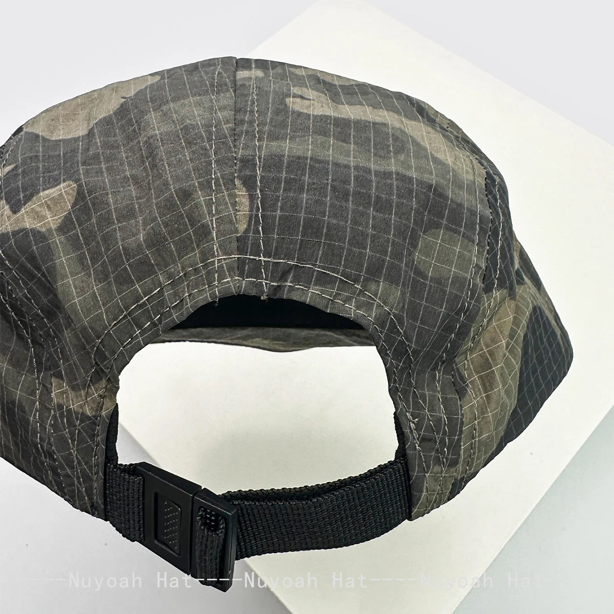 Unisex CAMO greitai džiūstančios beisbolo kepurės su siuvinėtomis raidėmis, apsaugančios nuo saulės, spalvų blokų dizaino, kvėpuojančios, asmeninės, su snapeliu, universalios