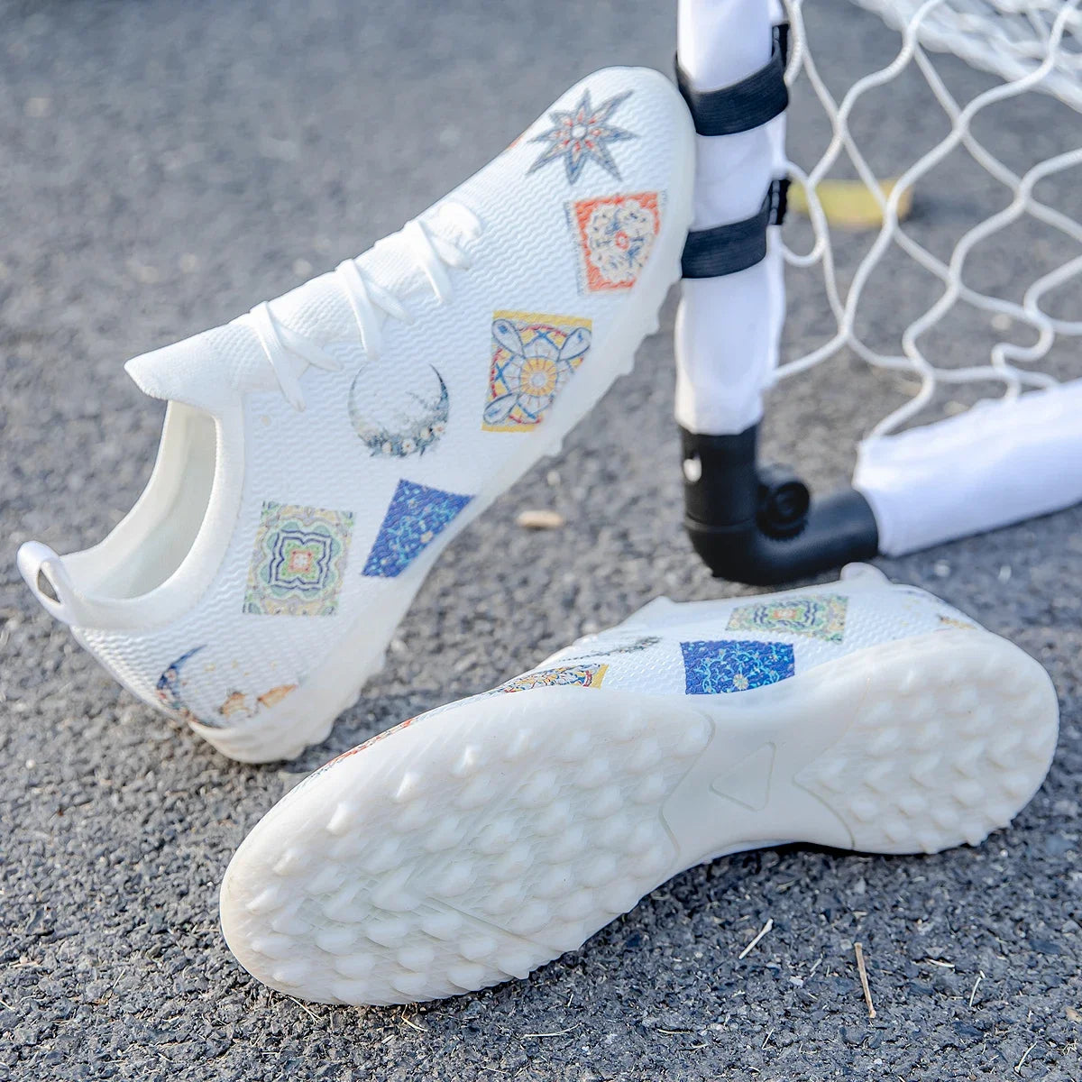 Scarpe da calcio professionali Lawn Nails resistenti all'usura, multicolore, con forte aderenza e grande equilibrio, per allenamento estivo all'aperto