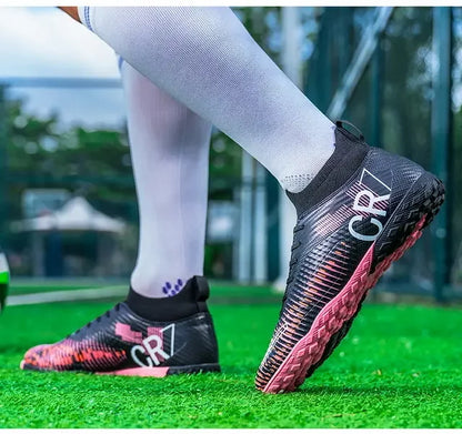 Scarpe da calcio per bambini antiurto sulla punta, chiusura con lacci, tacchetti corti antiscivolo, resistenti all’usura e traspiranti, per partite su erba all’aperto