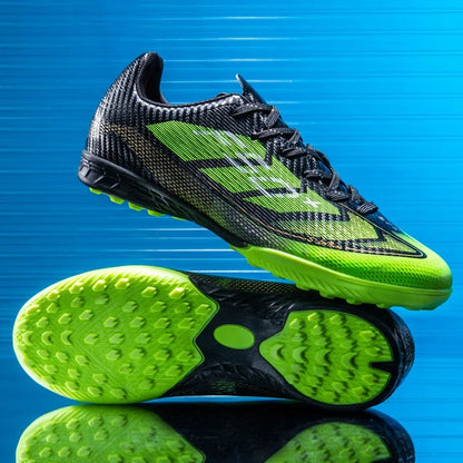 Nouvelles chaussures de football pour hommes, chaussures de soccer pour terrain en herbe, chaussures d'entraînement, chaussures de sport ultralégères, chaussures de match professionnelles, baskets antidérapantes unisexes.