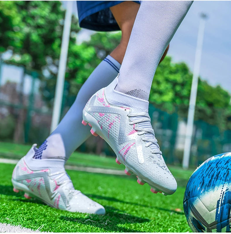 Bottes de Football professionnelles pour hommes, crampons de Football, entraînement de Sport en plein air, respirants pour étudiants, ultralégers, unisexe, livraison directe